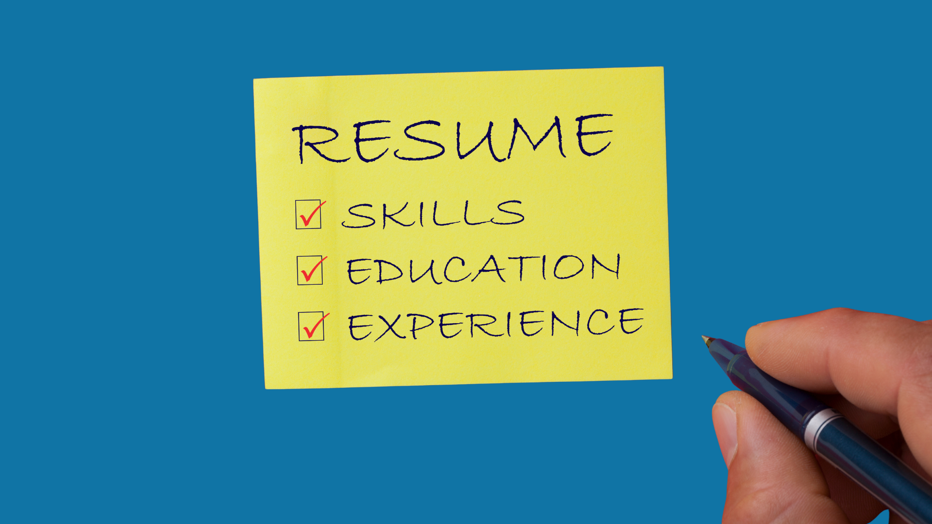 How to Build a Strong Resume as a College Student