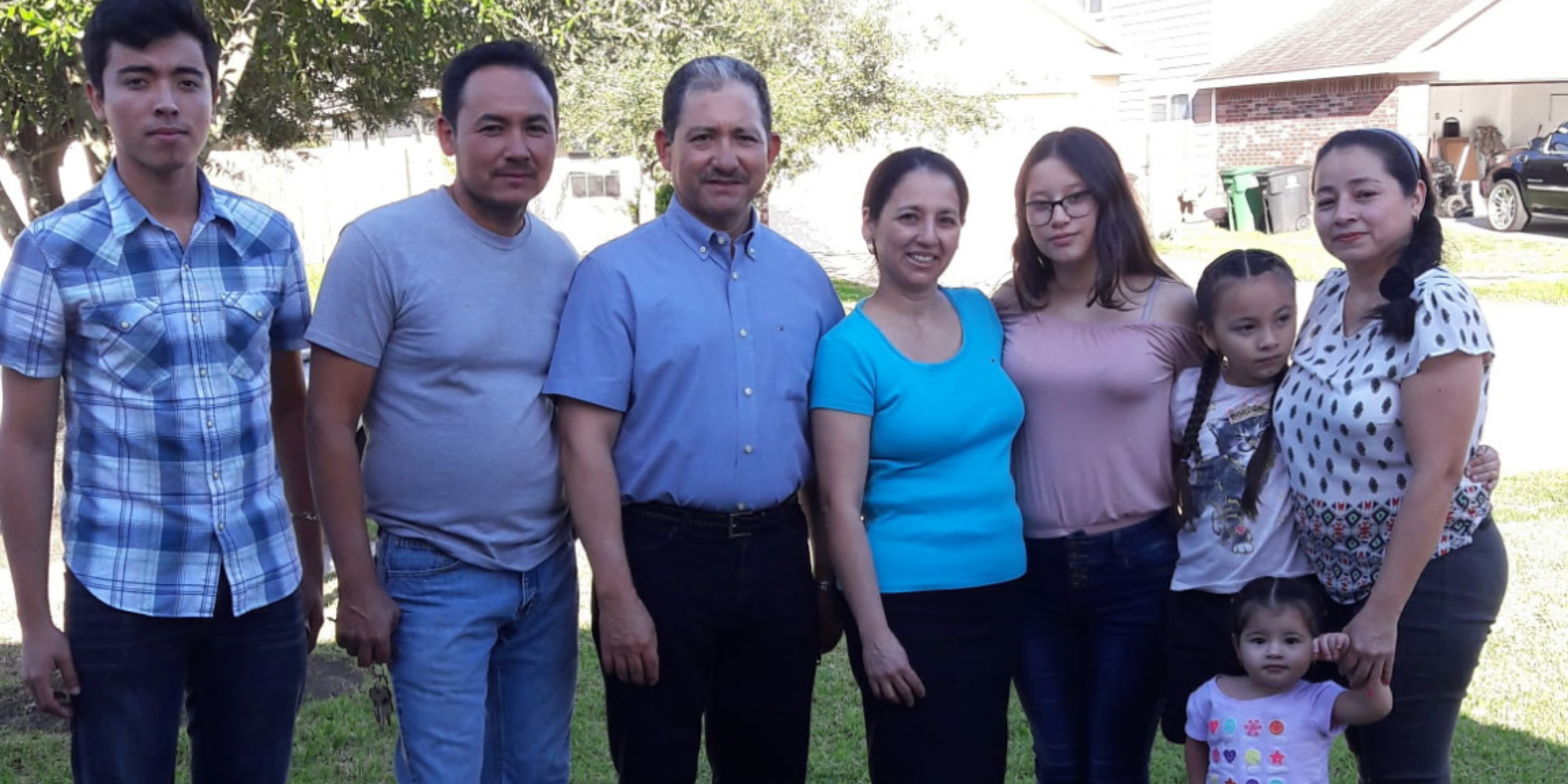 Diana Villatoro Sorto And Extended Family